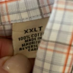 Men’s Button down shirt.